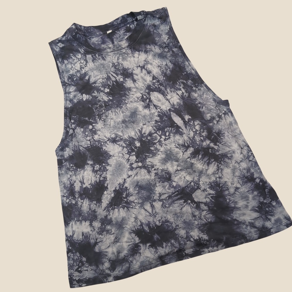 Lululemon Muscle Tank Women L Gray Tie Dye Sleeveless Crew Neck Athletic Yoga